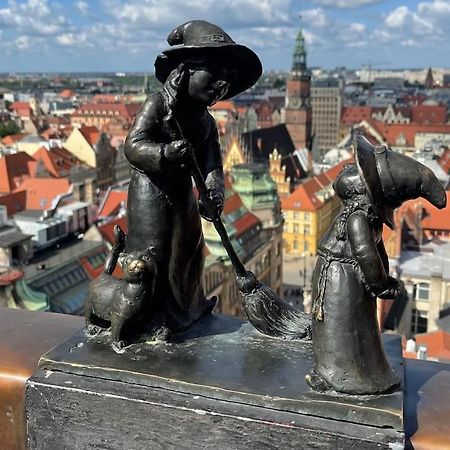 Appartement Rynek Pod Fredra à Wrocław Extérieur photo