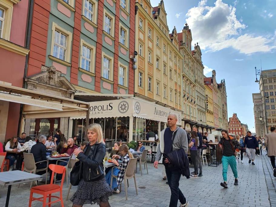 Appartement Rynek Pod Fredra à Wrocław Extérieur photo